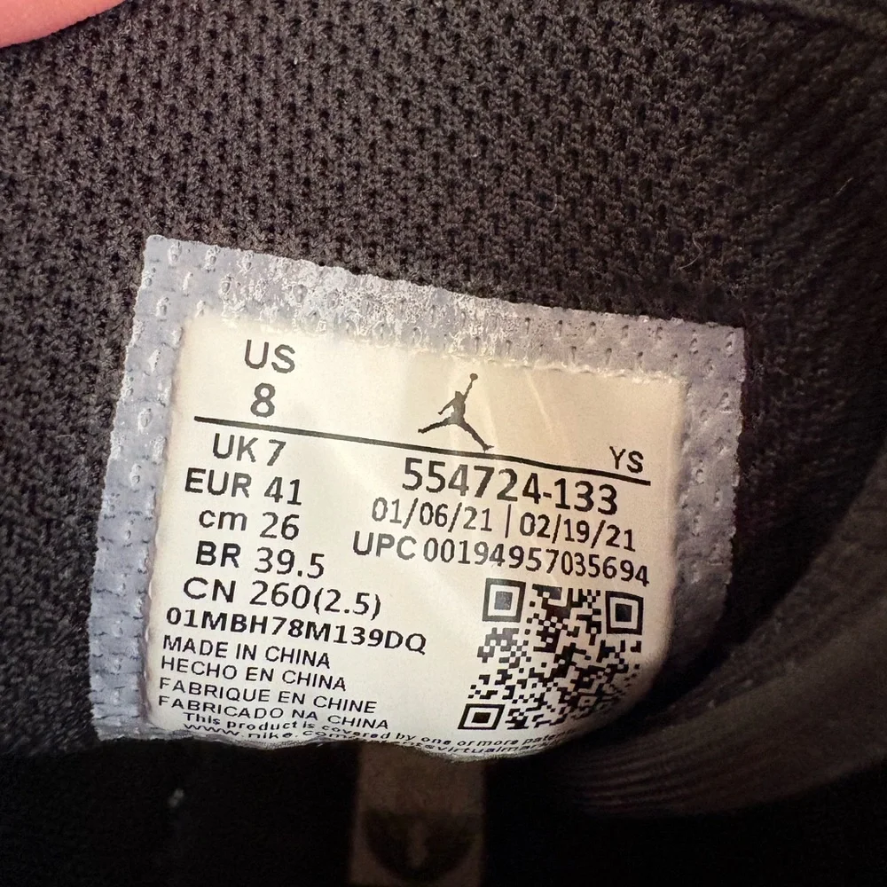 Air Jordan High-Top Sneakers in Black and Pink - Picture 7 of 12